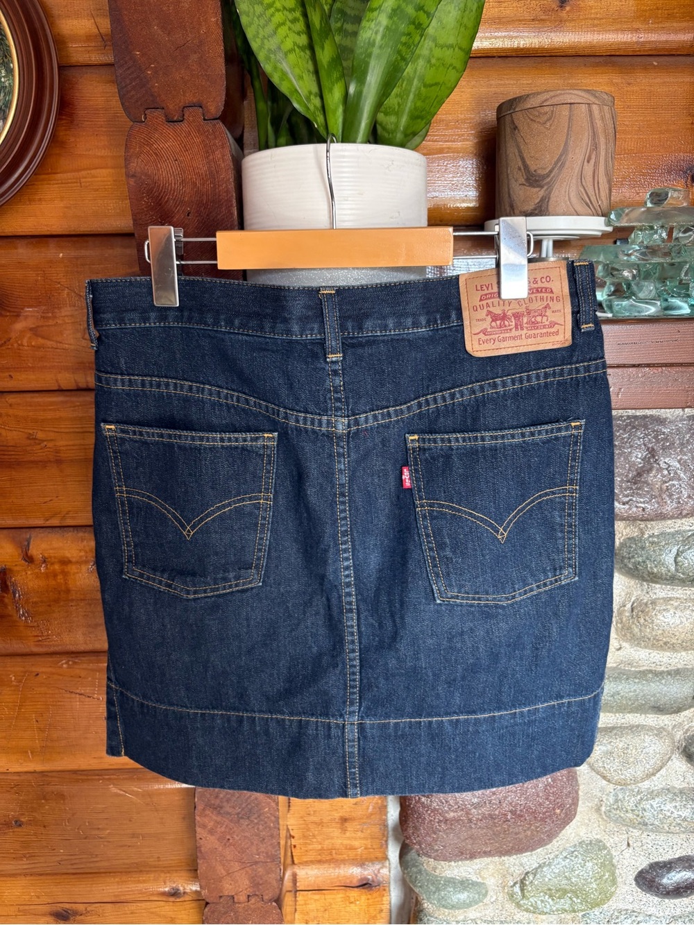 Levi’s Made in Canada Dark Wash Denim Mini Skirt With Pockets Jean Skirt M Y2K